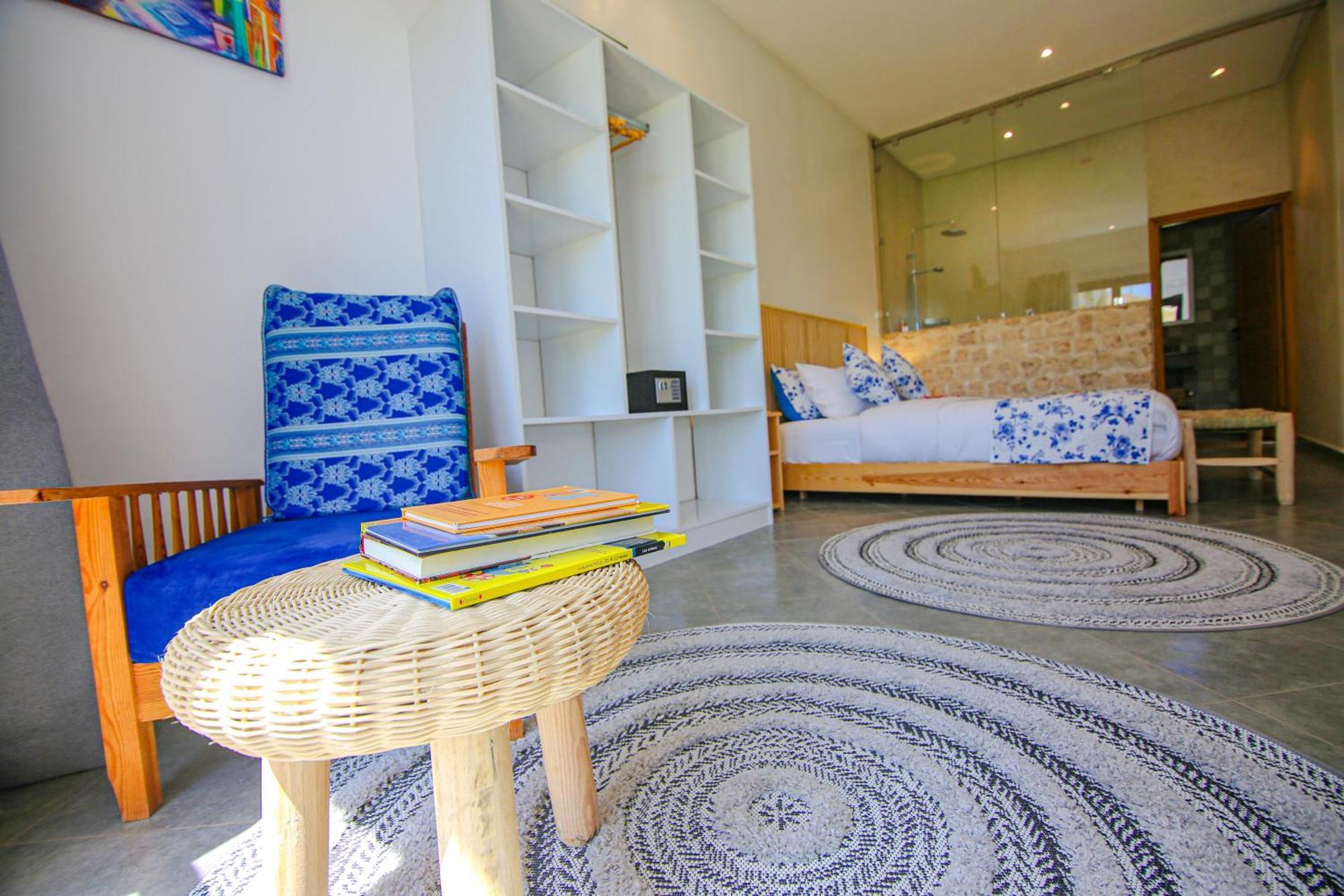 Villa La Rose Bleue - Residence Hoteliere Avec Piscine - 에사우이라 외부 사진